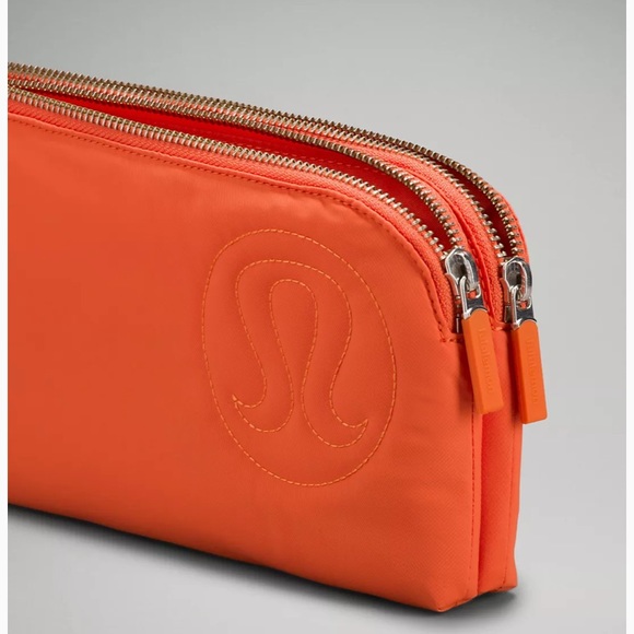 🌞LULULEMON NOW AND ALWAYS POUCH/BAG*PUFFY-WARM CORAL🌞 - Picture 4 of 11